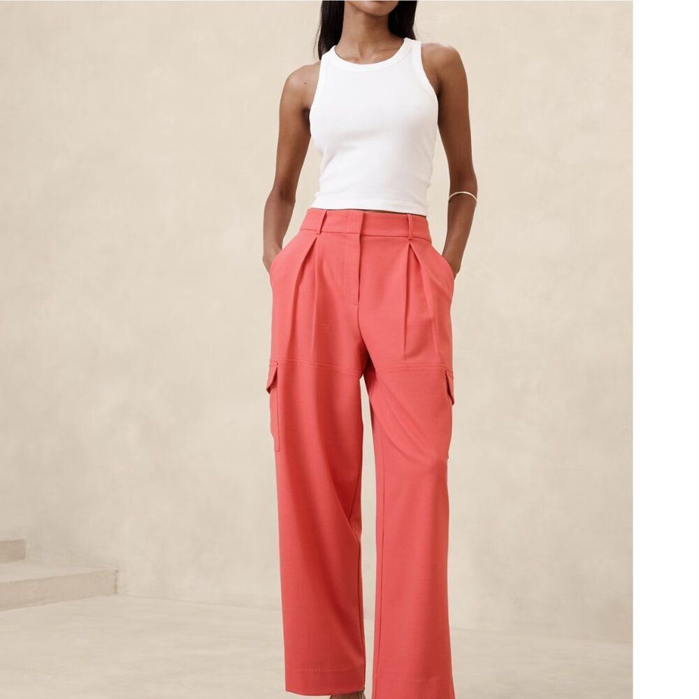Banana Republic Factory High-Rise Straight Twill‎ Cargo Pants -  Pink/Rose✨